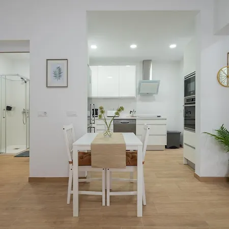 Workfriendly 2br 5 Min Walk To - Wifi