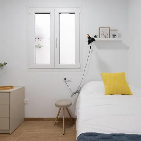 Workfriendly 2br 5 Min Walk To - Wifi